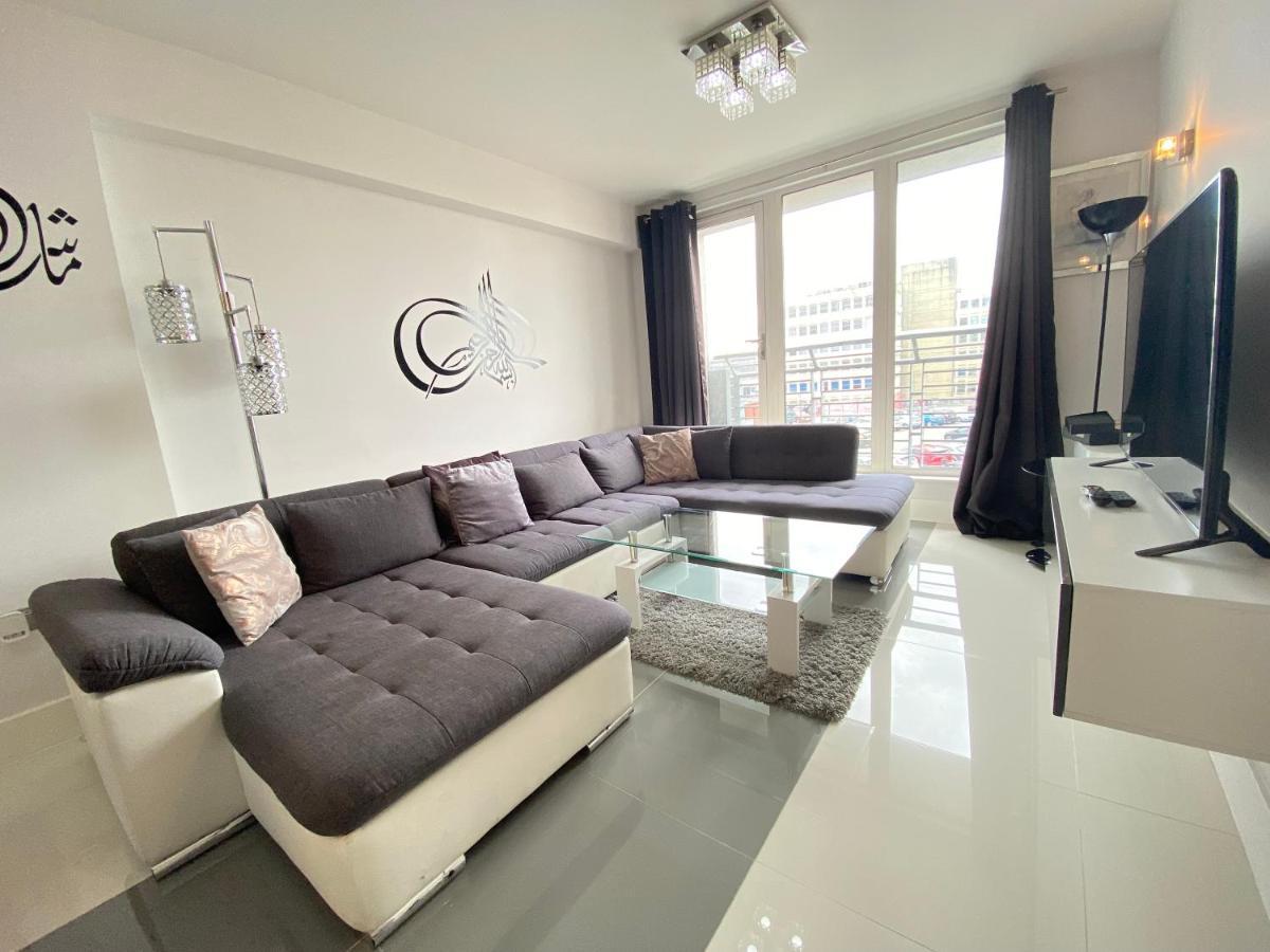 Contemporary City Centre Apartment In The Aspect Cardiff Eksteriør bilde